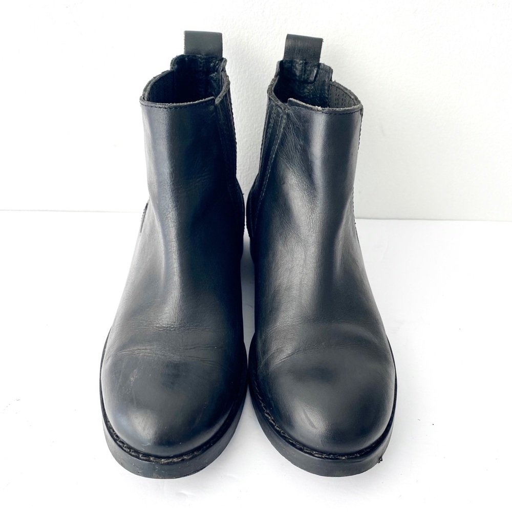 Topshop Black Leather Chelsea Boots Size EU 38/US 7.5 - Picture 2 of 7